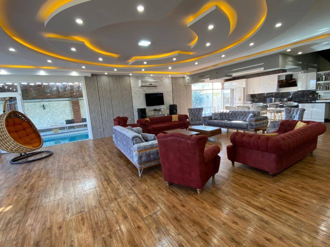 اجاره ویلا دوبلکس با استخر سرپوشیده آبگرم در چهارباغ - 3 خواب