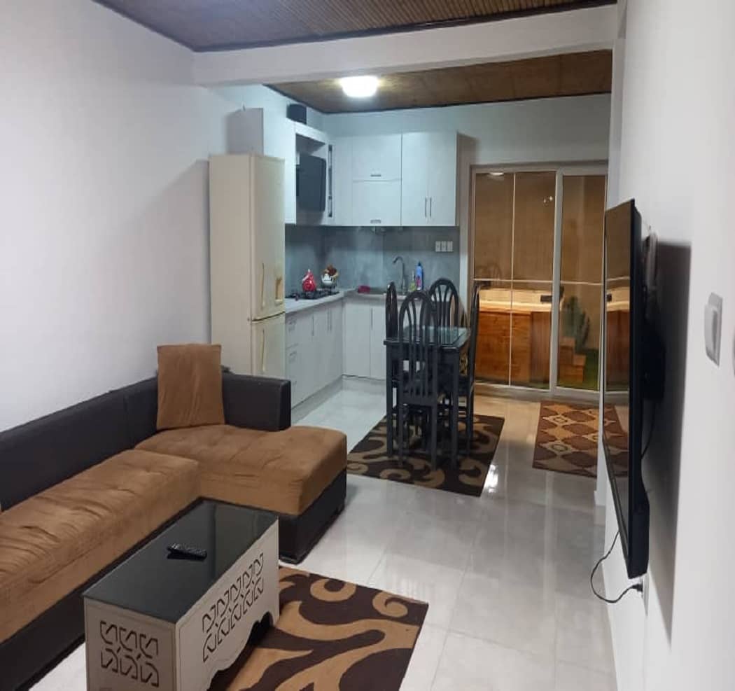 اجاره ویلا ساحلی جکوزی دار دو خوابه در بندر انزلی