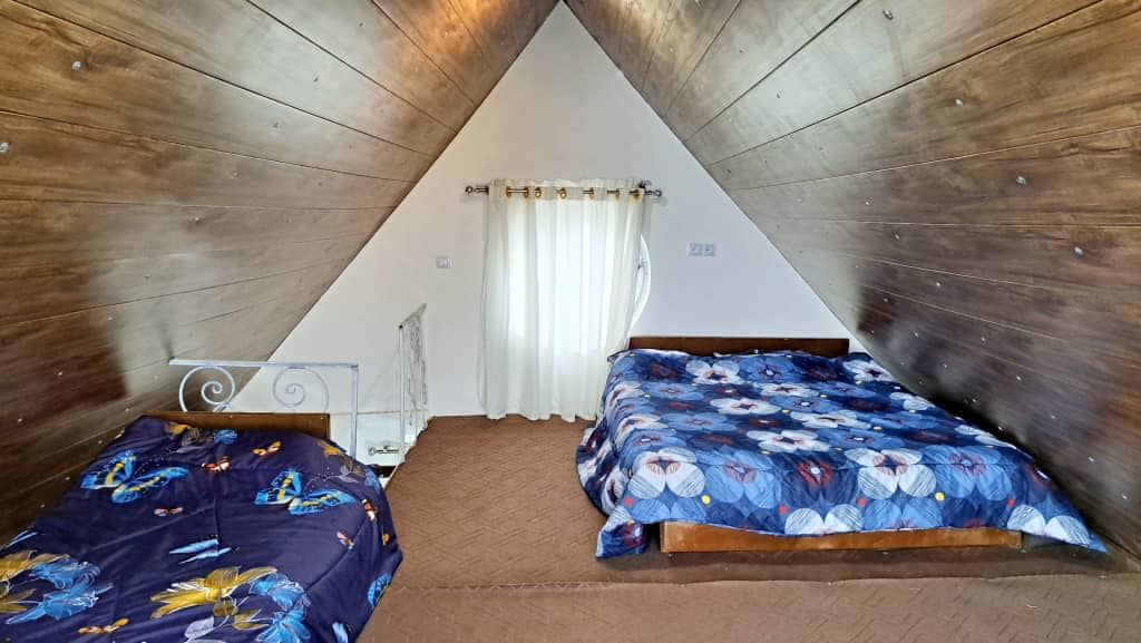 اجاره کلبه سوئیسی در روستای خوشمکان سپیدان