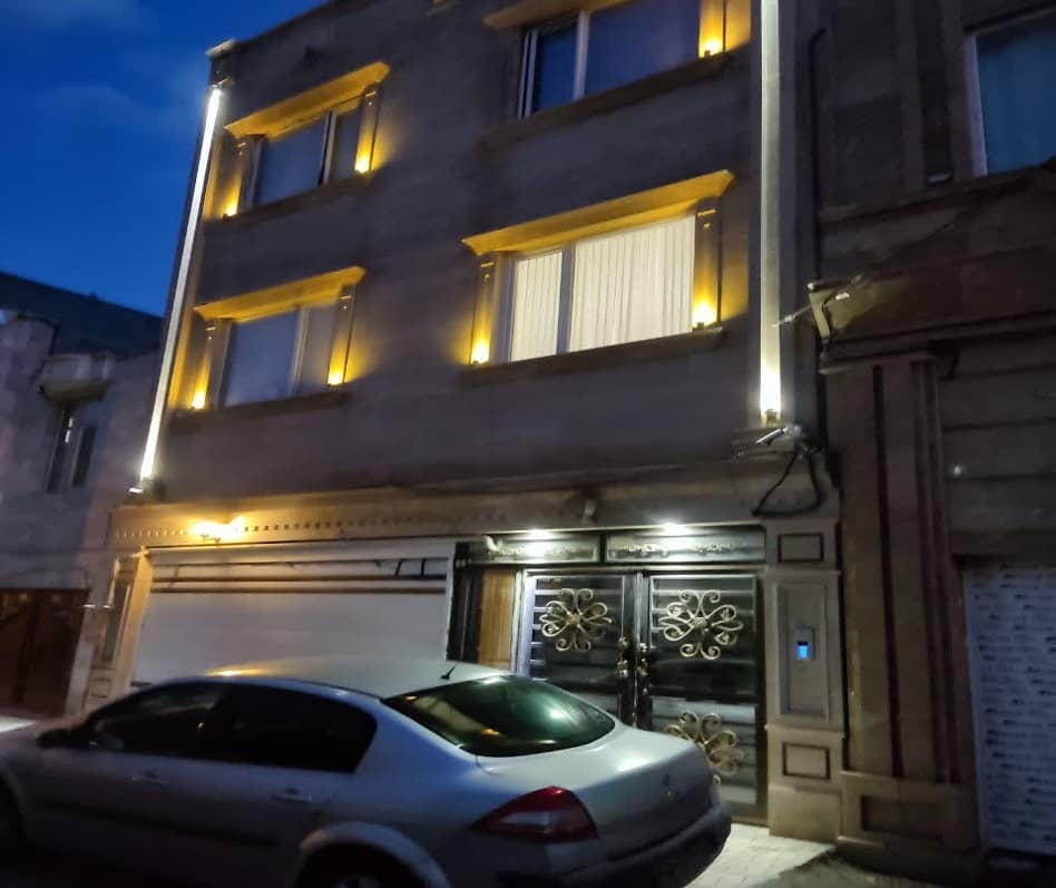 اجاره آپارتمان با استخر آبگرم در زنجان - زیر همکف