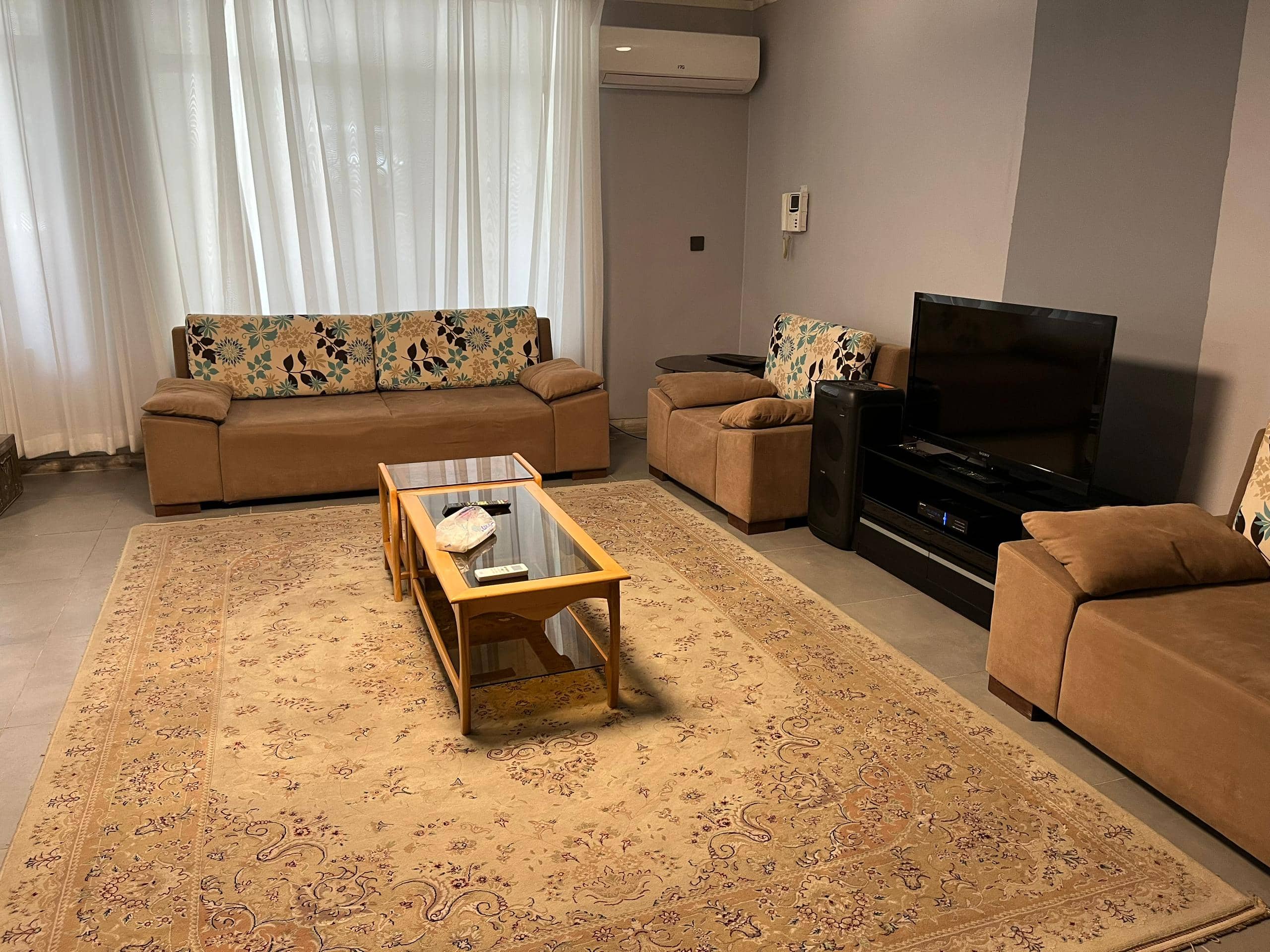 اجاره منزل ویلایی در خیابان اطلسی شیراز