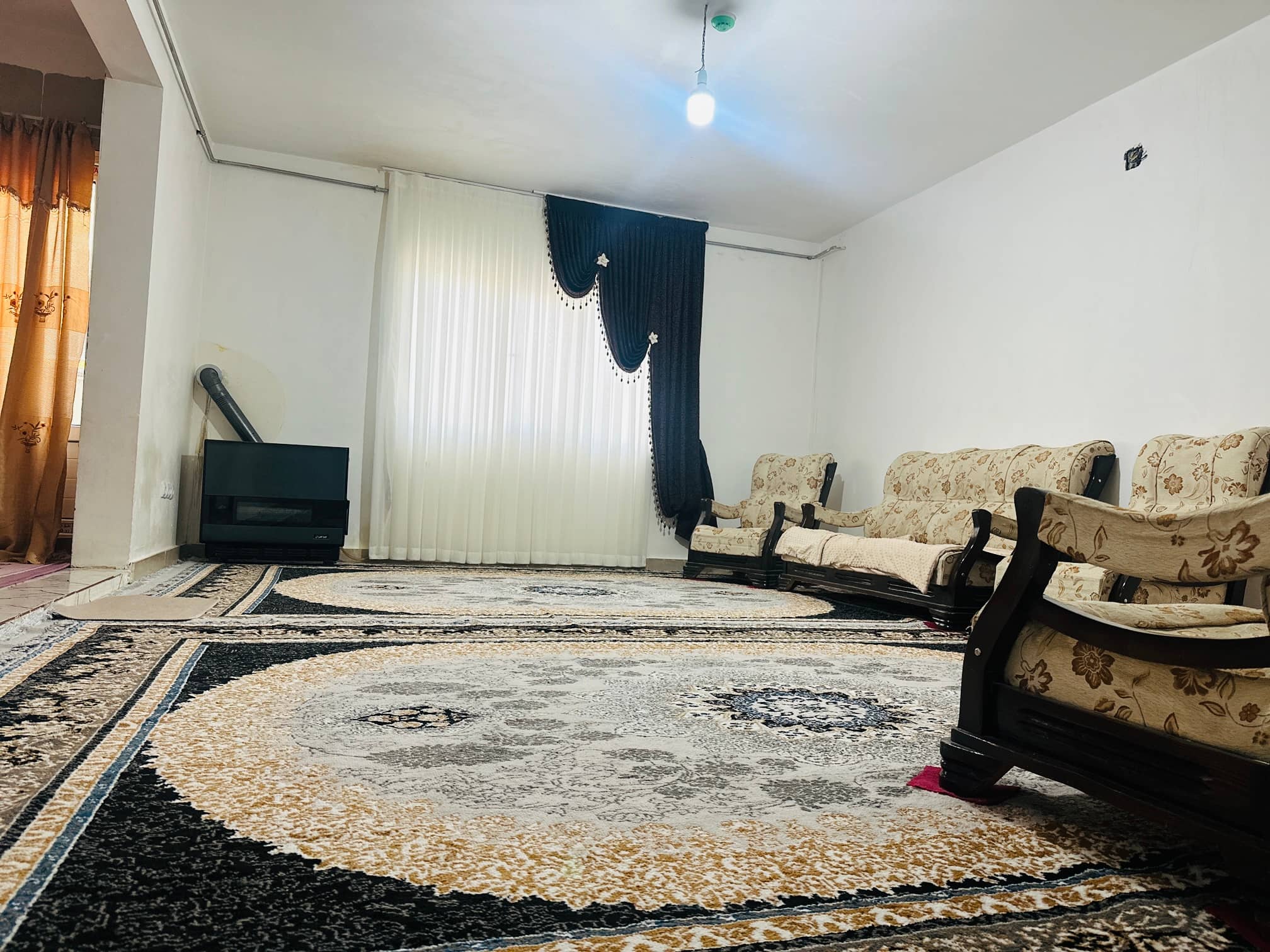 اجاره آپارتمان دوخوابه در پاوه