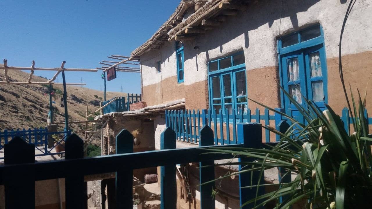 اجاره ی اتاق بومگردی در اسدآباد - اتاق 1