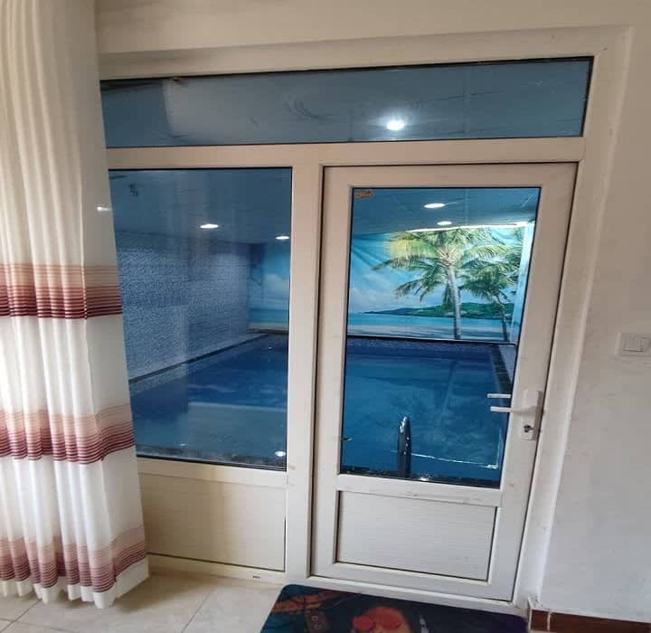 اجاره ویلا با استخر آبگرم در تنکابن - شیشه ای