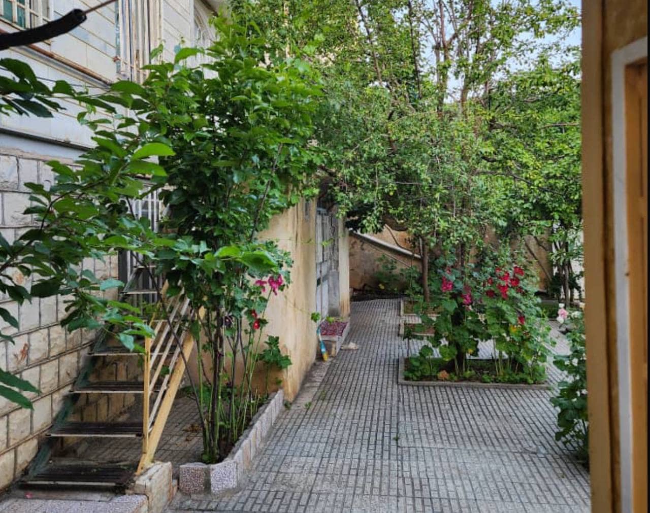 اجاره منزل ویلایی تک خواب در روستای خانقاه پاوه