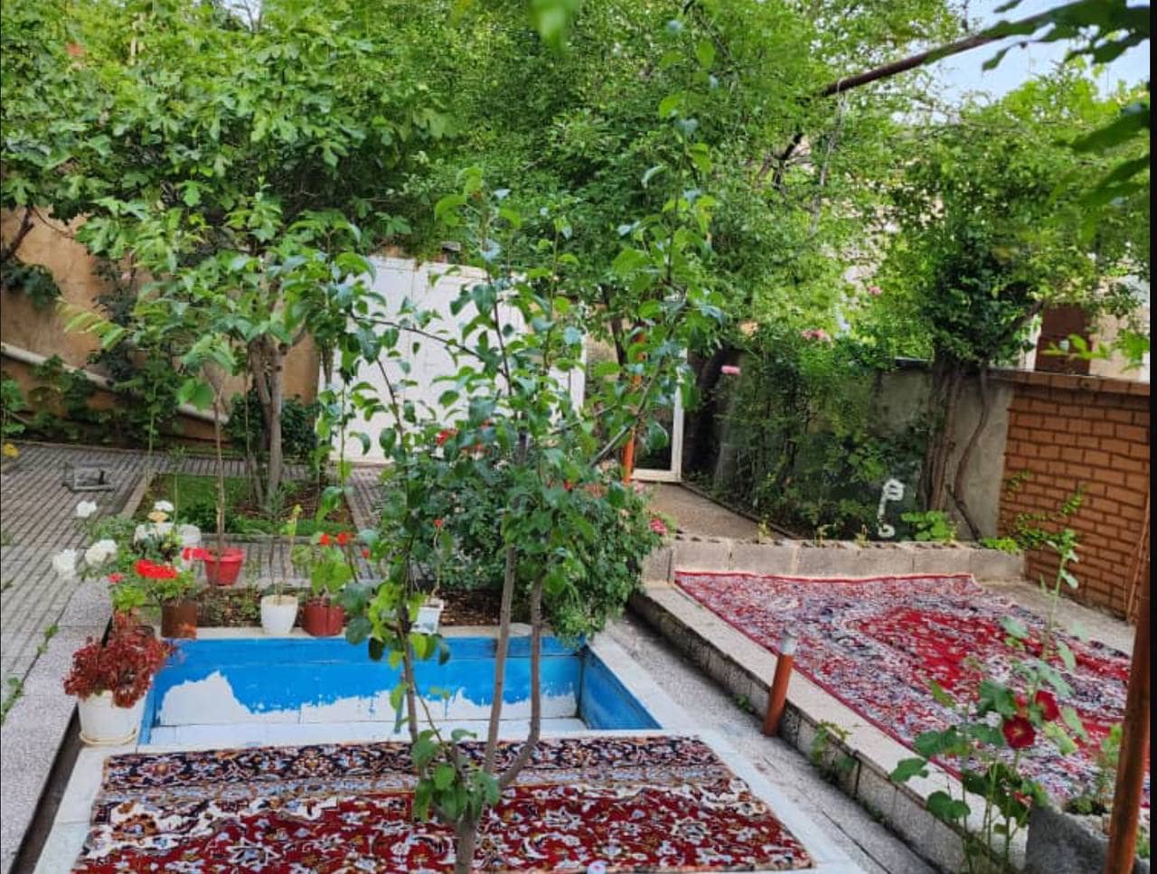 اجاره منزل ویلایی تک خواب در روستای خانقاه پاوه