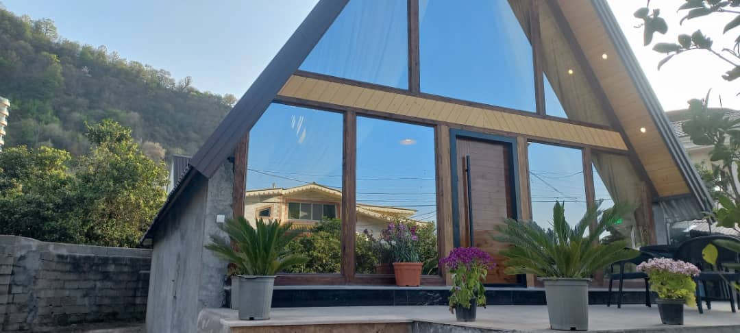 اجاره کلبه سوئیسی در سفید تمشک - رامسر