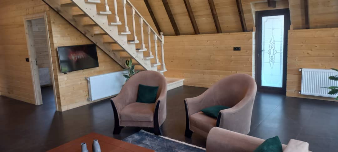 اجاره کلبه سوئیسی در سفید تمشک - رامسر