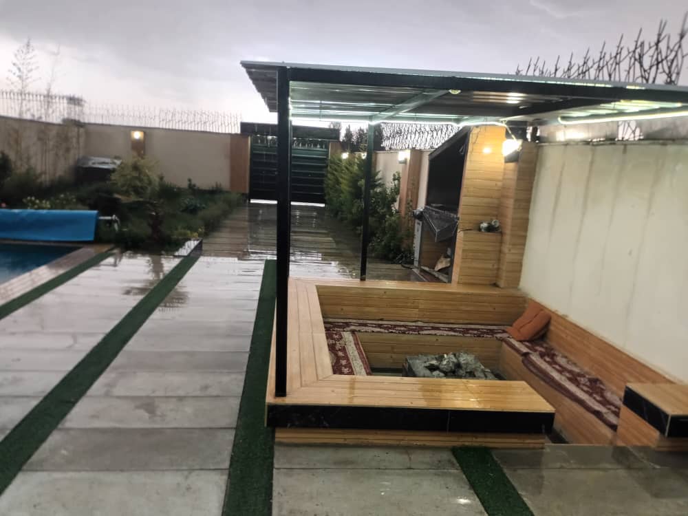 اجاره ویلا استخر چهارفصل در چهارباغ - اِستلا