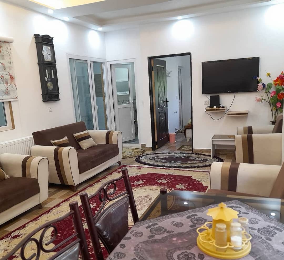 اجاره ویلا با استخر سرپوشیده آبگرم در روستای هاشم آباد