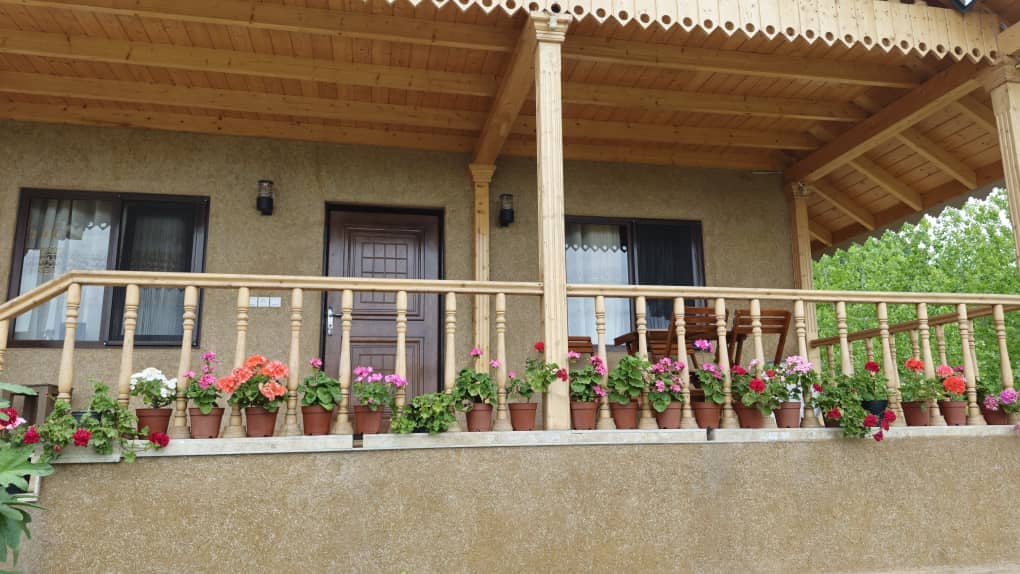 اجاره کلبه جنگلی در پیرهرات نزدیک به دریا