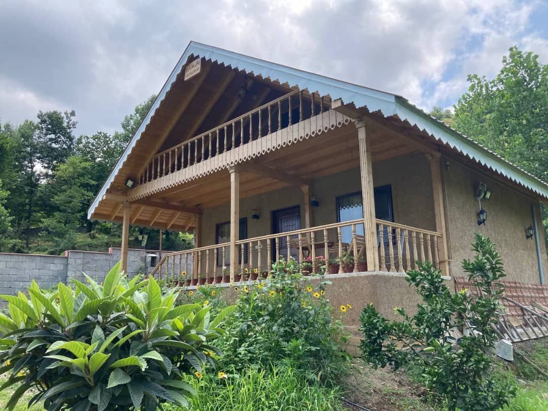 اجاره کلبه جنگلی در پیرهرات نزدیک به دریا