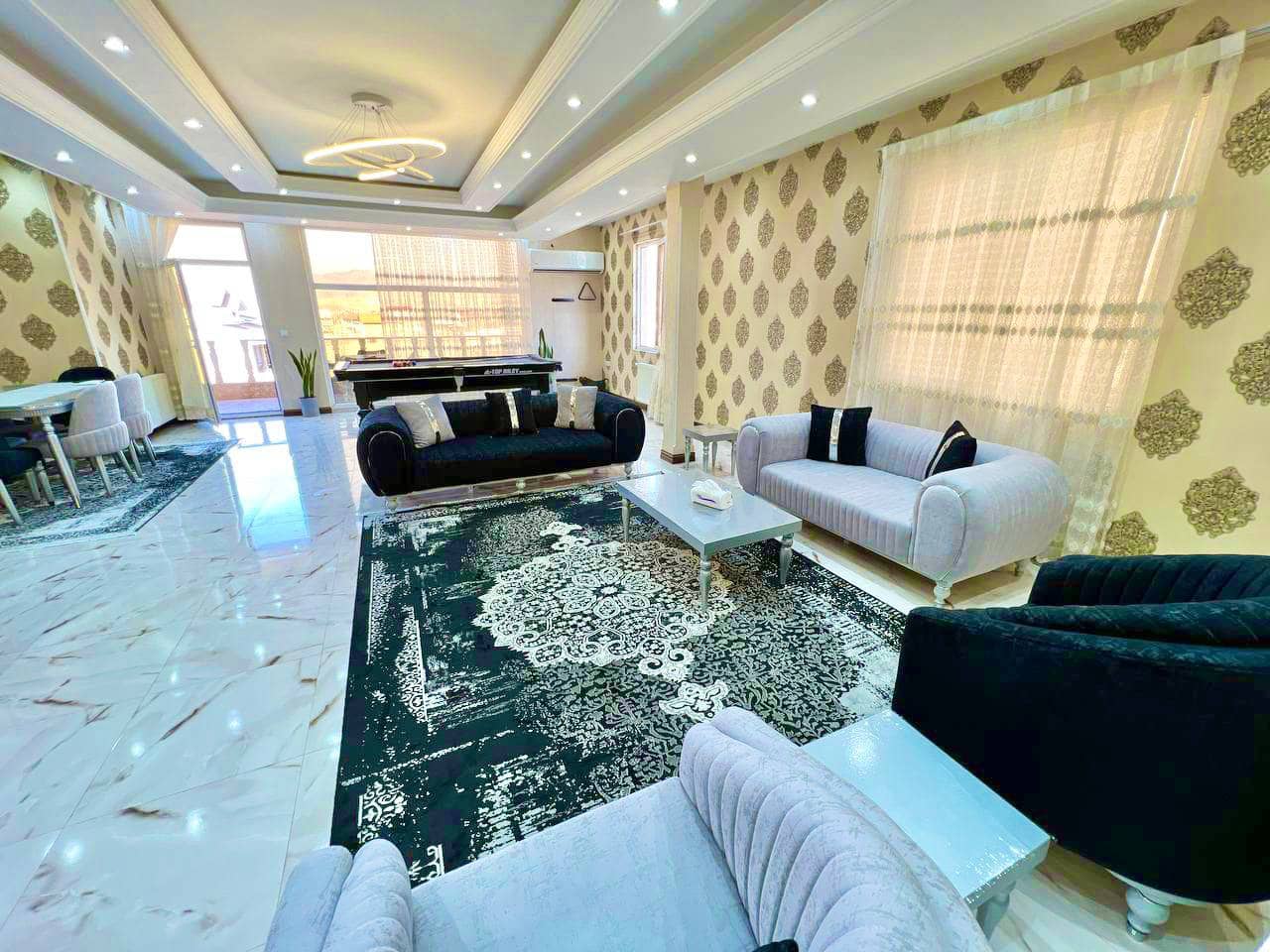 اجاره ویلا با استخر سرپوشیده آبگرم در رودهن