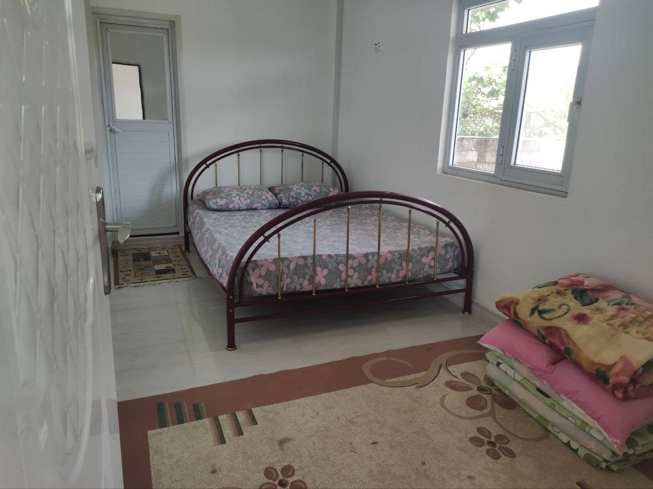 اجاره منزل ویلایی تک خواب در آستارا - 75 متر