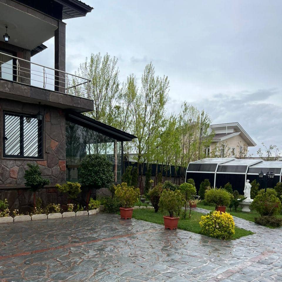 اجاره ویلا دوبلکس با استخر چهارفصل در آبسرد