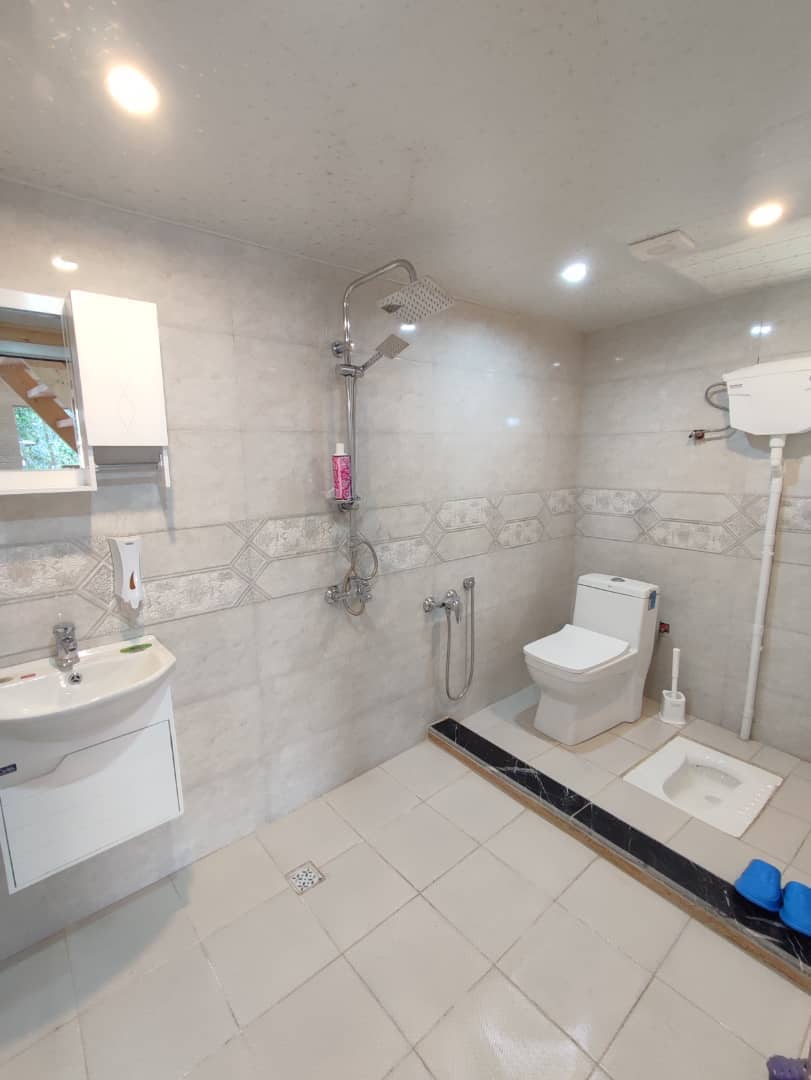 اجاره کلبه سوئیسی با استخر روباز در روستای گاونکلا لفور