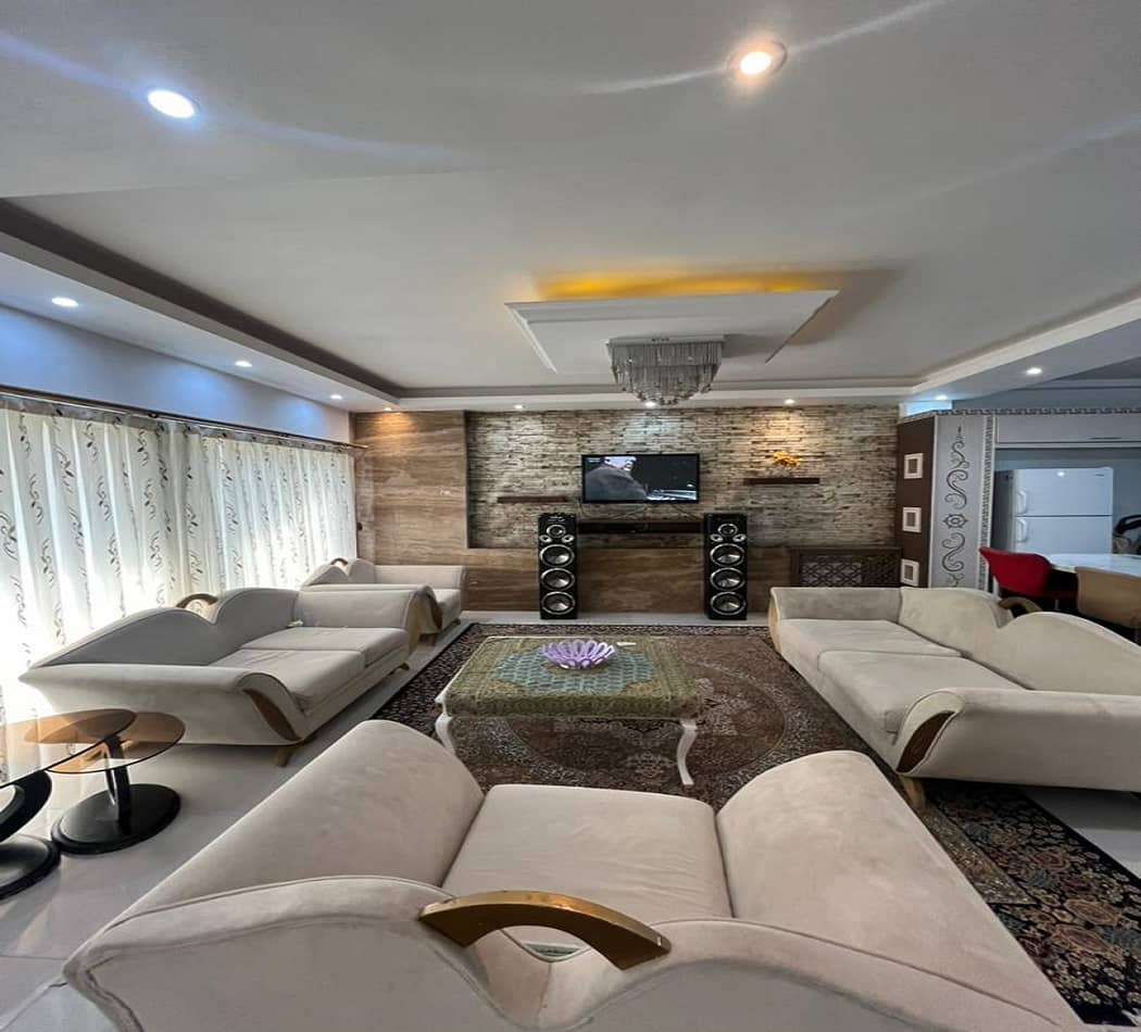 اجاره ویلا با استخرآبگرم در سرخرود نزدیک ساحل