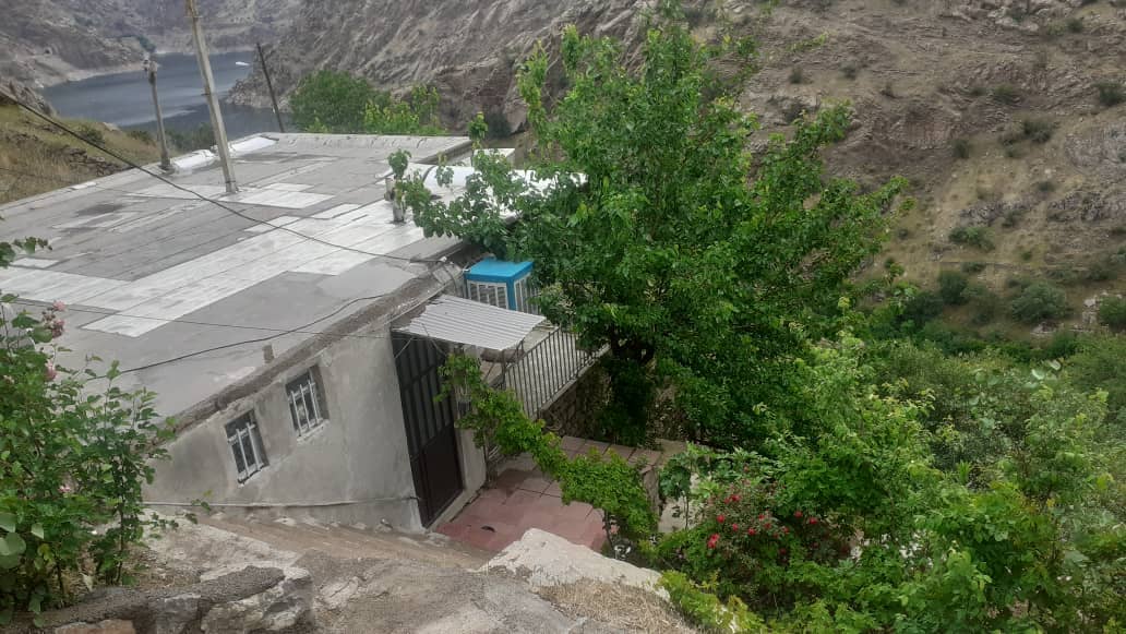 اجاره منزل ویلایی با ویو رو به دریاچه در داریان - پاوه