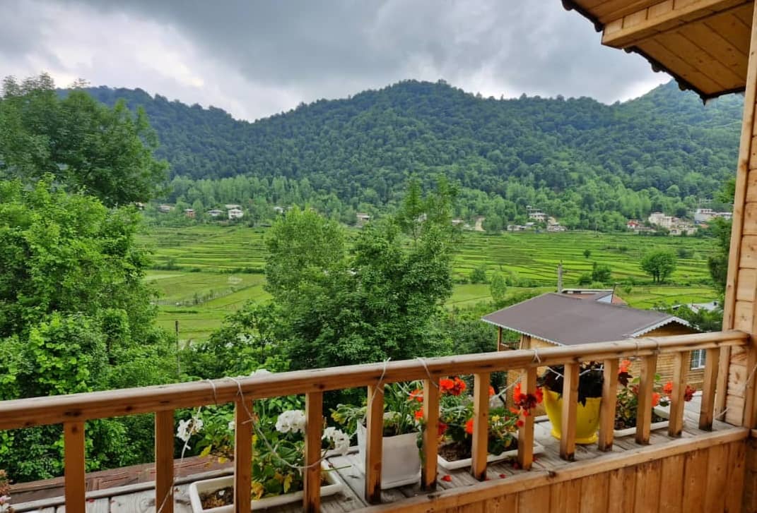 اجاره کلبه چوبی جنگلی در روستای ورمیه