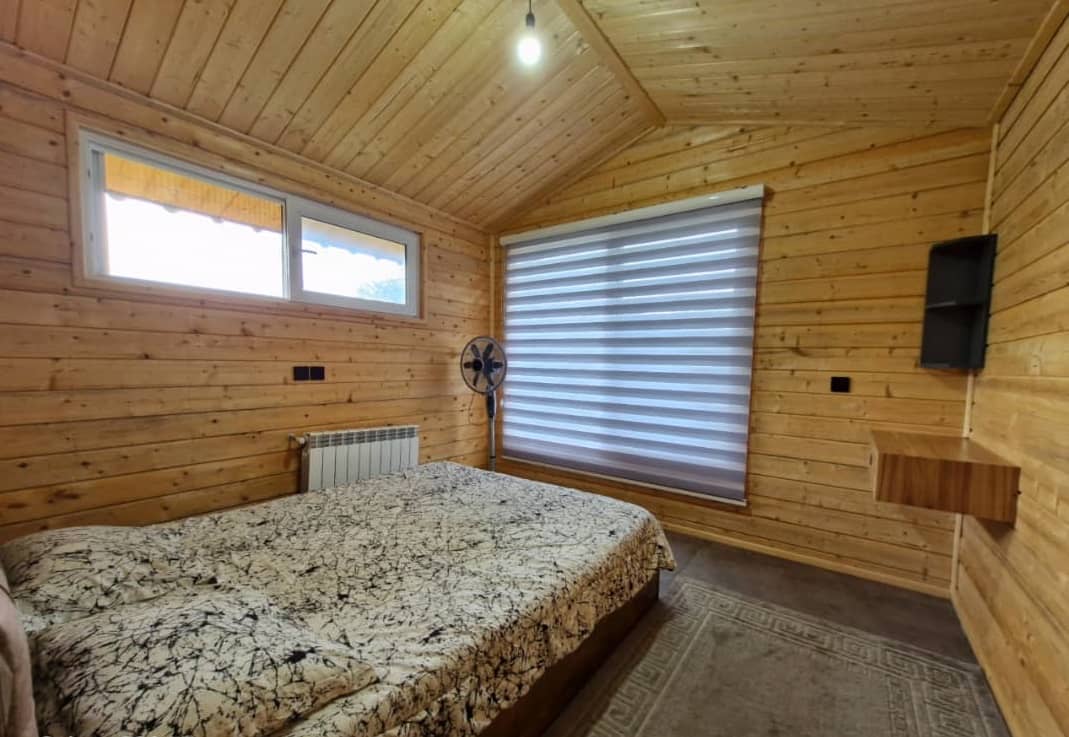 اجاره کلبه چوبی جنگلی در روستای ورمیه