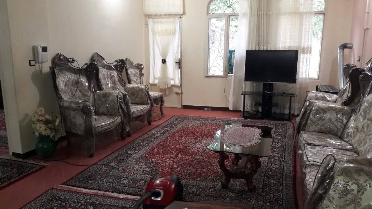 اجاره منزل ویلایی تک خواب در بروجرد