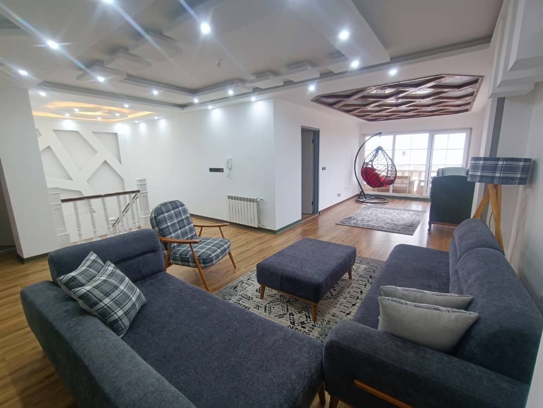 اجاره ویلا جکوزی دار با چشم انداز دریا در بندر انزلی - نارون