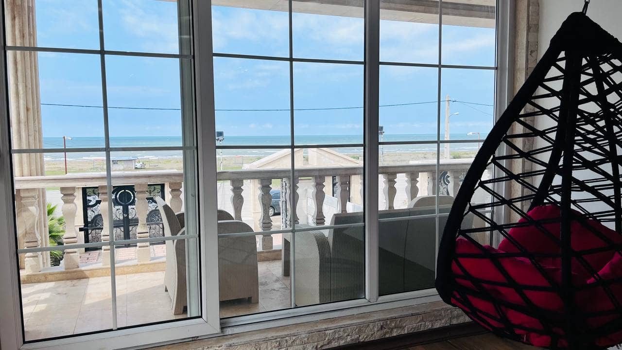 اجاره ویلا با چشم انداز دریا در بندر انزلی - نخل