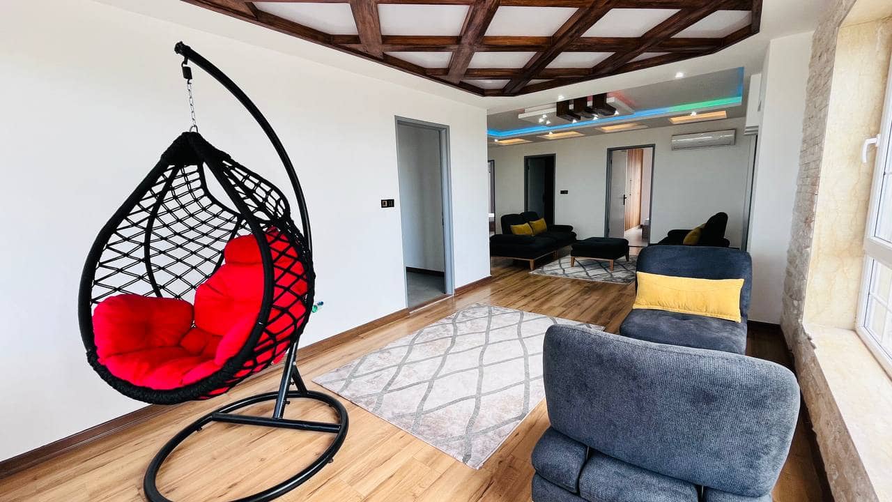 اجاره ویلا با چشم انداز دریا در بندر انزلی - نخل