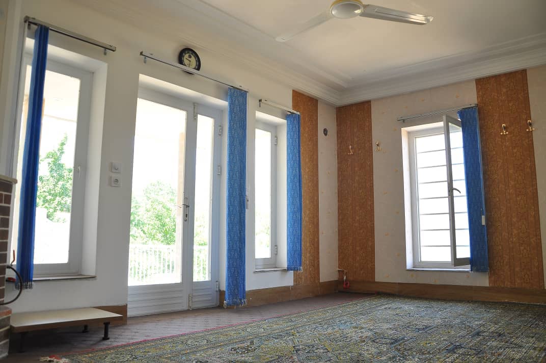 اجاره ویلا در روستای پلکانی ریگ چشمه بالا مینودشت - واحد یک