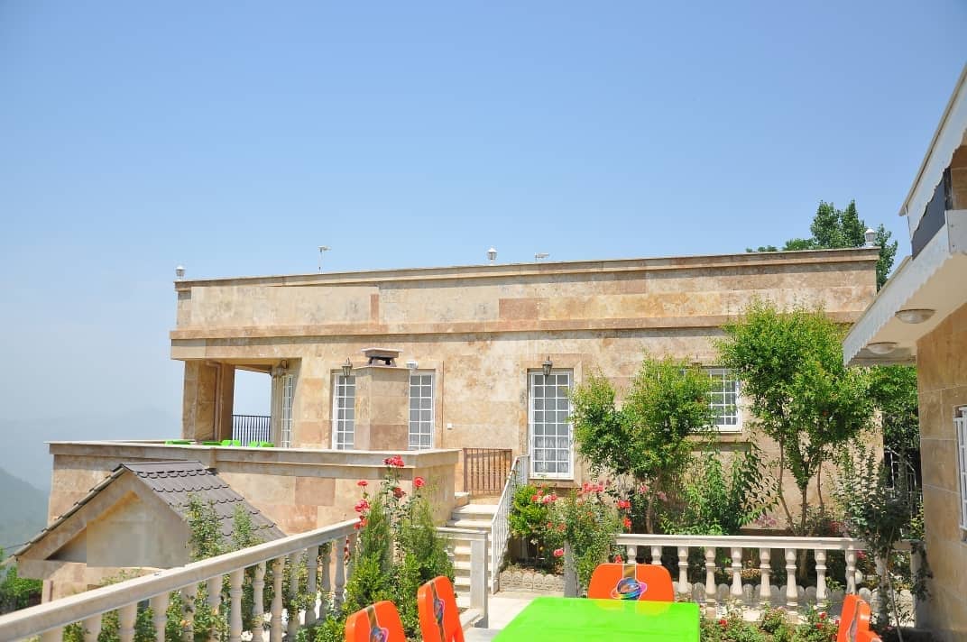 اجاره ویلا در روستای پلکانی ریگ چشمه بالا مینودشت - واحد دو