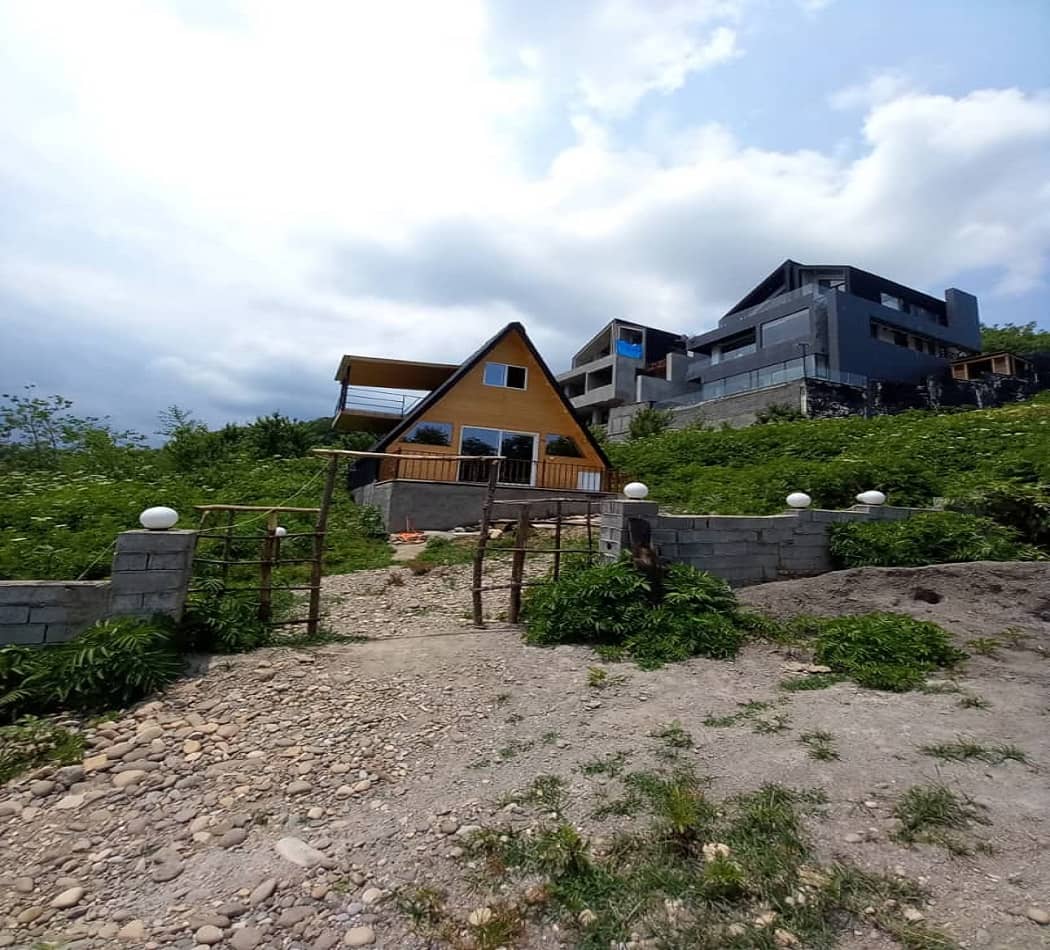 اجاره کلبه سوئیسی  جکوزی دار در روستای لودشت لفور