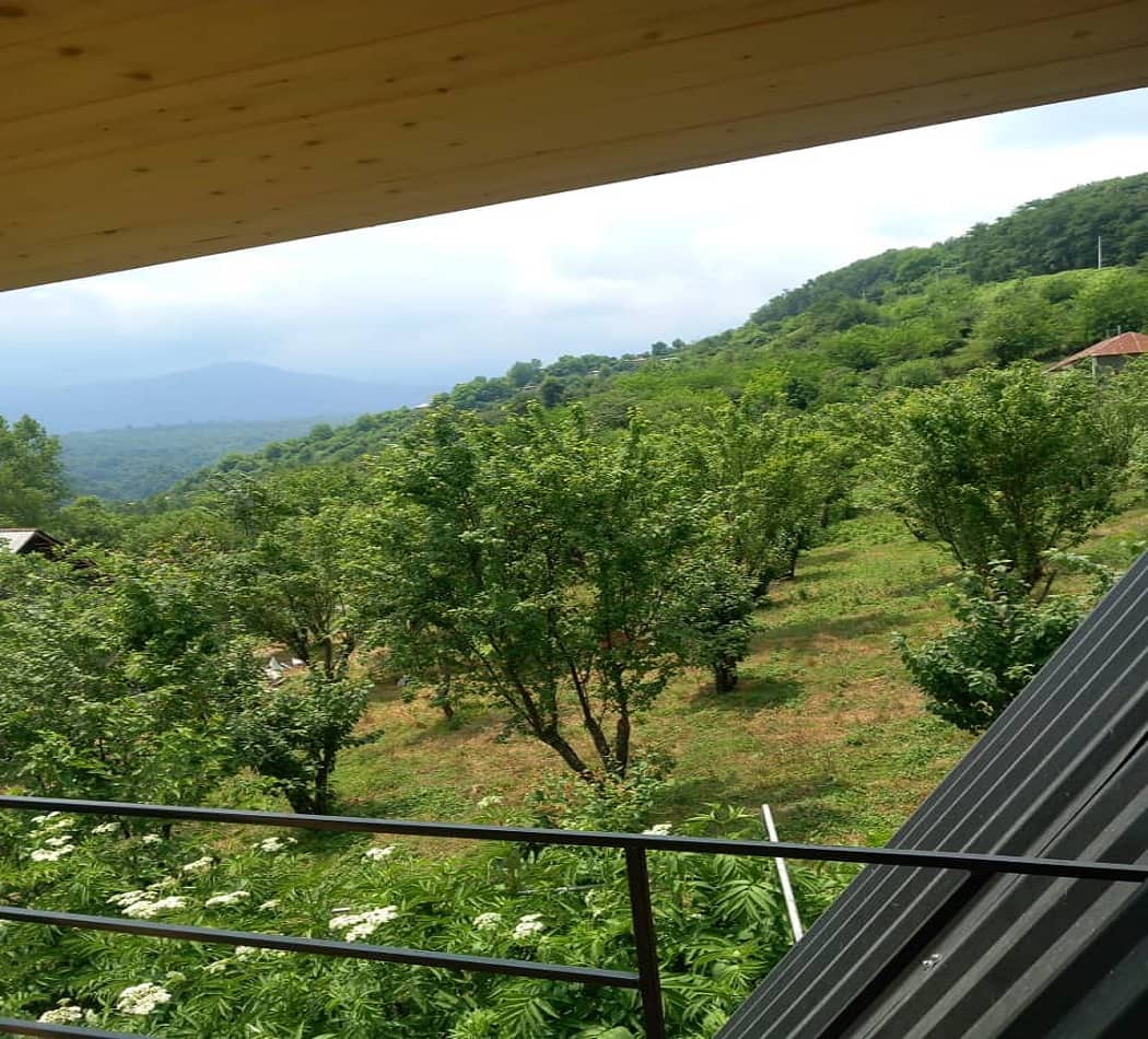 اجاره کلبه سوئیسی  جکوزی دار در روستای لودشت لفور