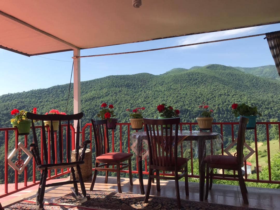 اجاره ویلا با چشم انداز جنگل در علی آبادکتول - طبقه سوم