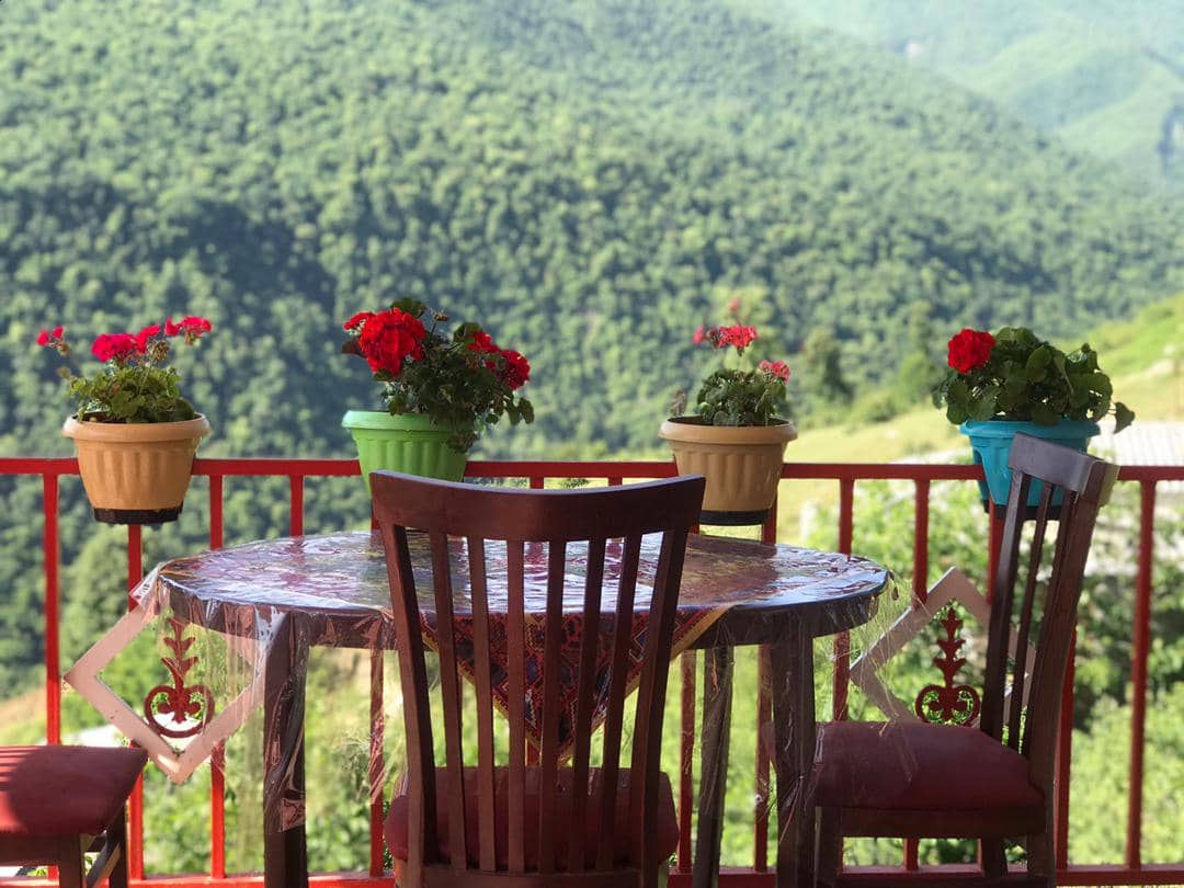 اجاره ویلا با چشم انداز جنگل در علی آبادکتول - طبقه سوم