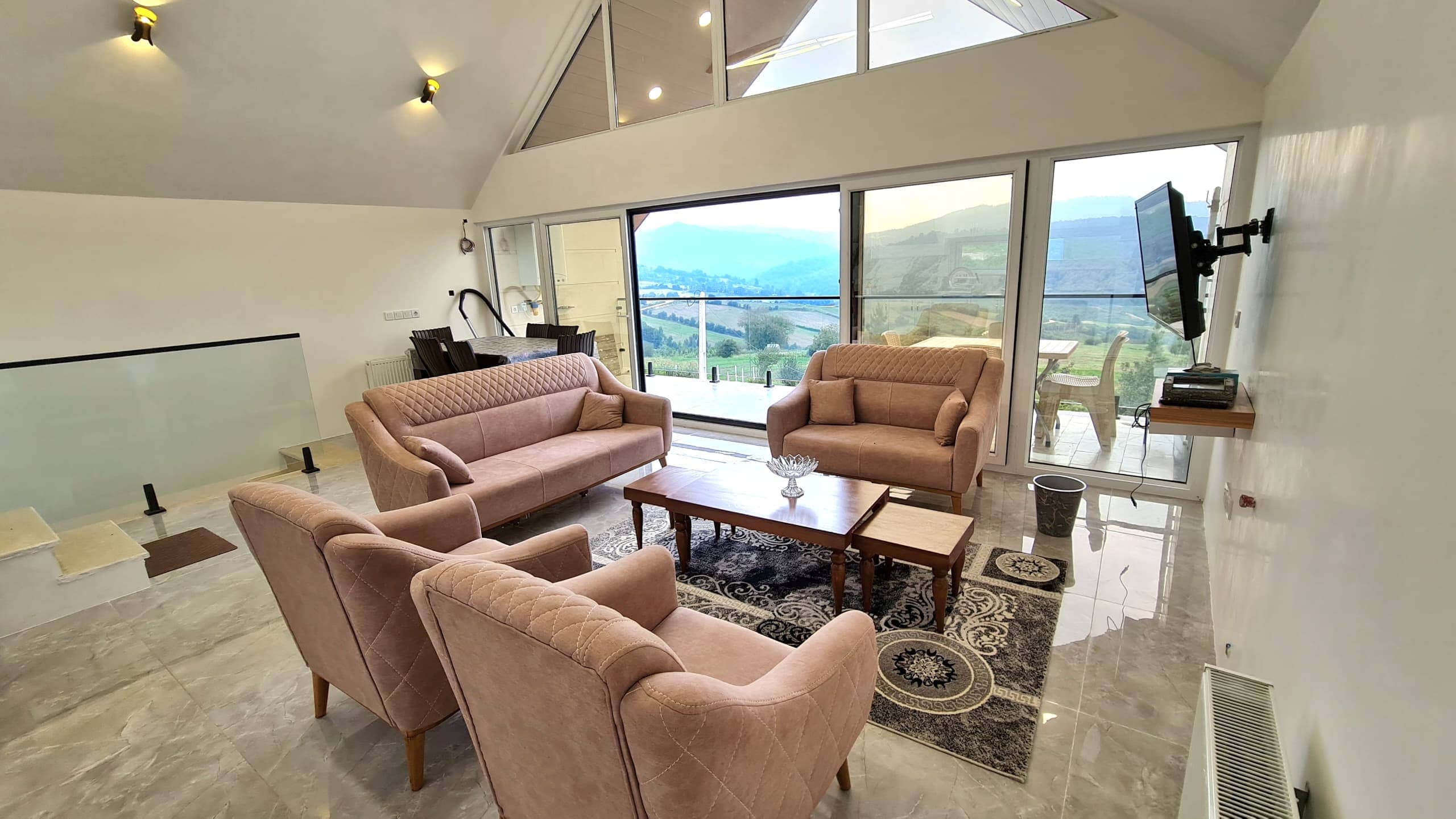 اجاره ویلا کوهستانی در روستای ولم بهشهر - جکوزی دار