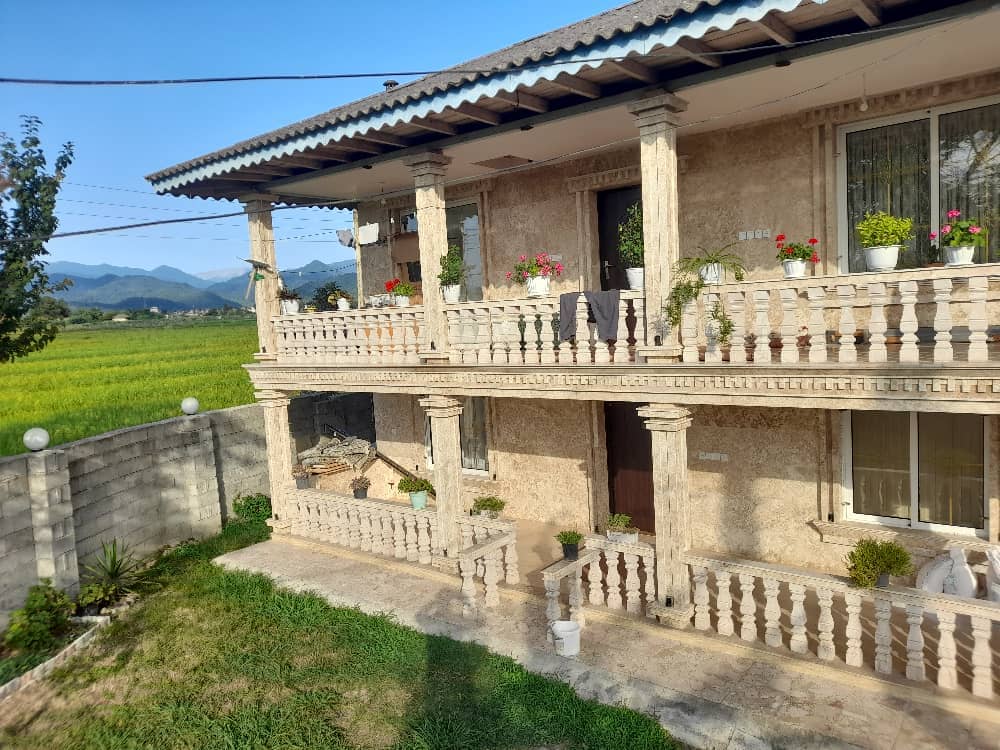 اجاره ویلا در روستای حاجی بهرام محله نزدیک دریا