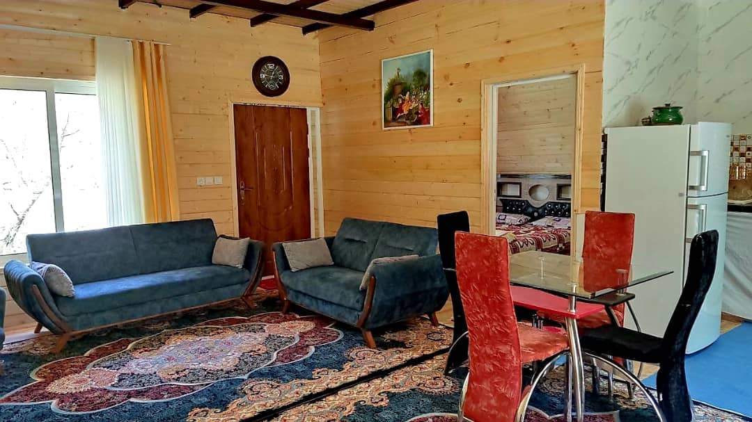اجاره کلبه چوبی جنگلی در گیجاو