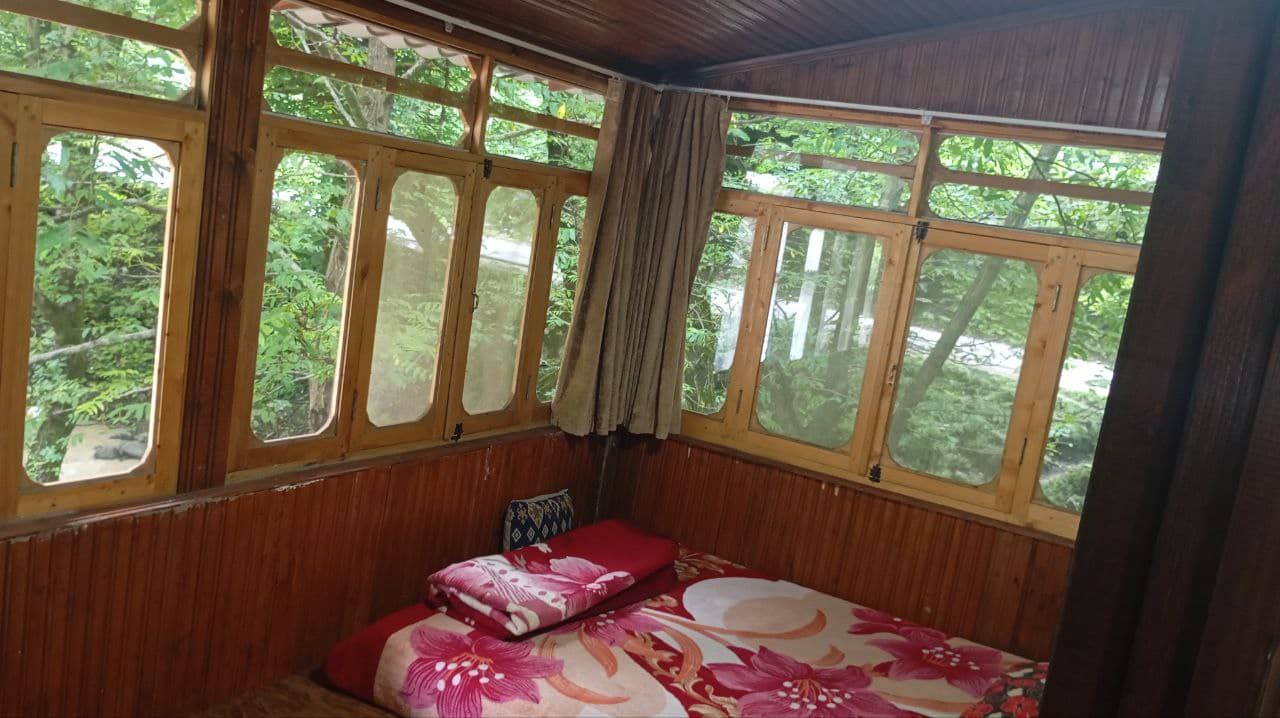 اجاره خانه باغ جنگلی نزدیک رودخانه در گیجاو - اول