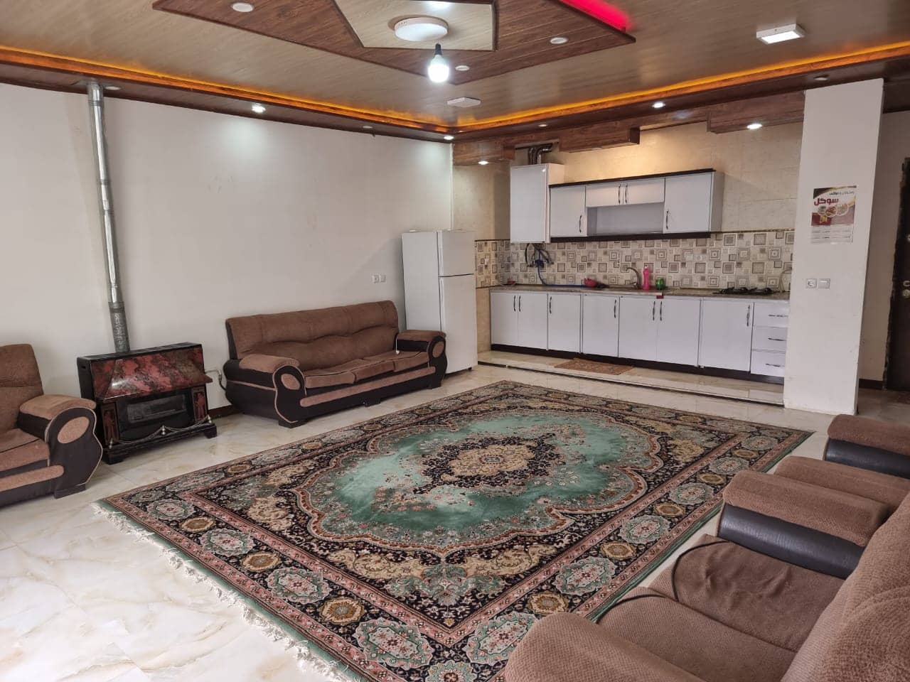 اجاره ویلا لب اب در روستای حجت آباد-واحد یک نما ویلا