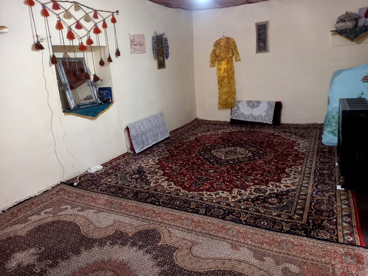 اجاره اتاق سنتی در روستا امزادجرد همدان - اتاق 5