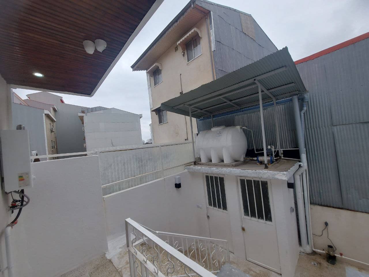 اجاره ی سوئیت در مرکز شهر رشت - لاکوی