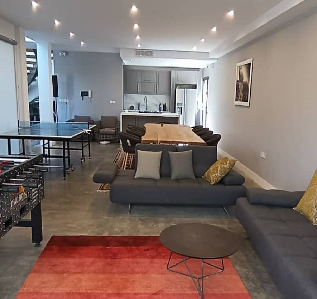 اجاره ویلا استخر جکوزی دار در قلات - شیراز