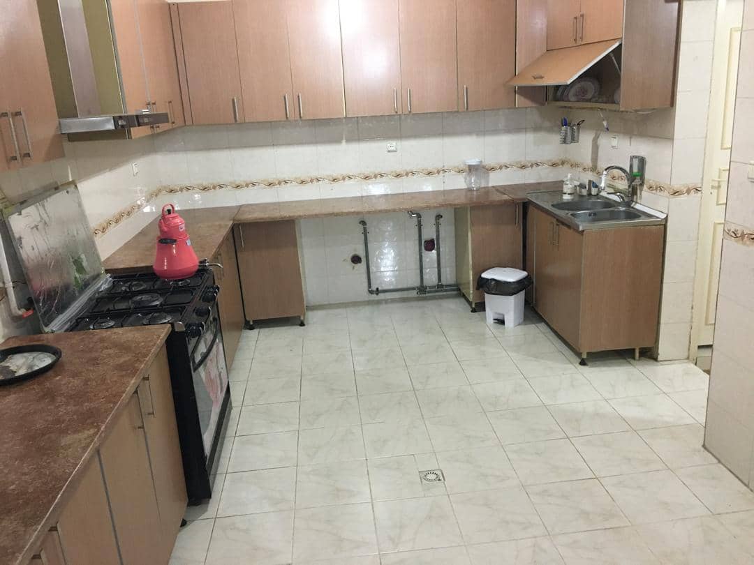 اجاره منزل ویلایی در بلوار شبلی سنندج - مبل کرمی