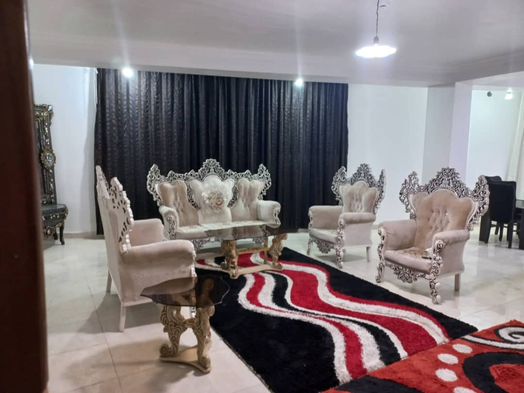 اجاره منزل مبله دوخوابه در خیابان نور تبریز - طبقه سوم