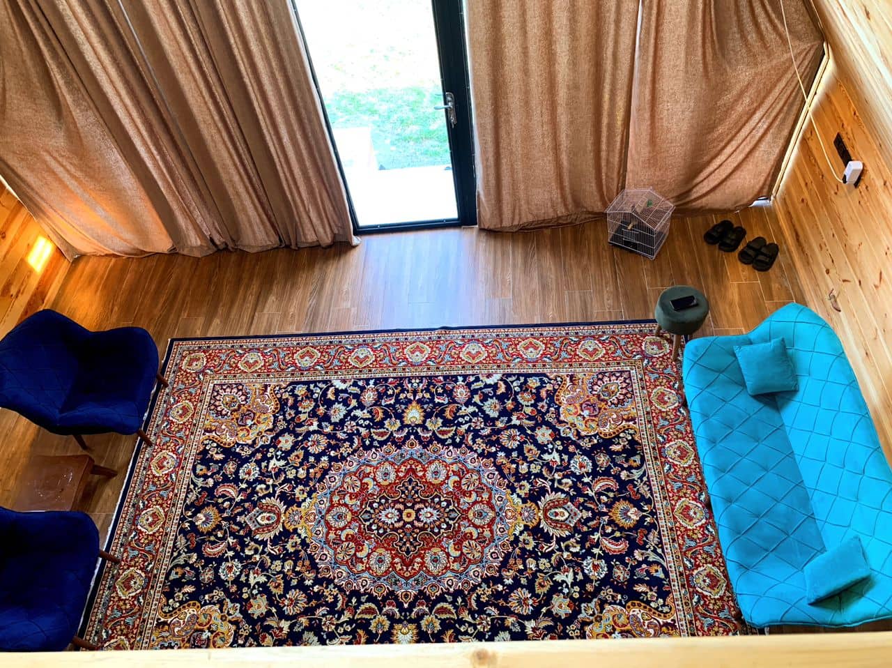 اجاره کلبه سوِئیسی در خاله سرا نزدیک ساحل