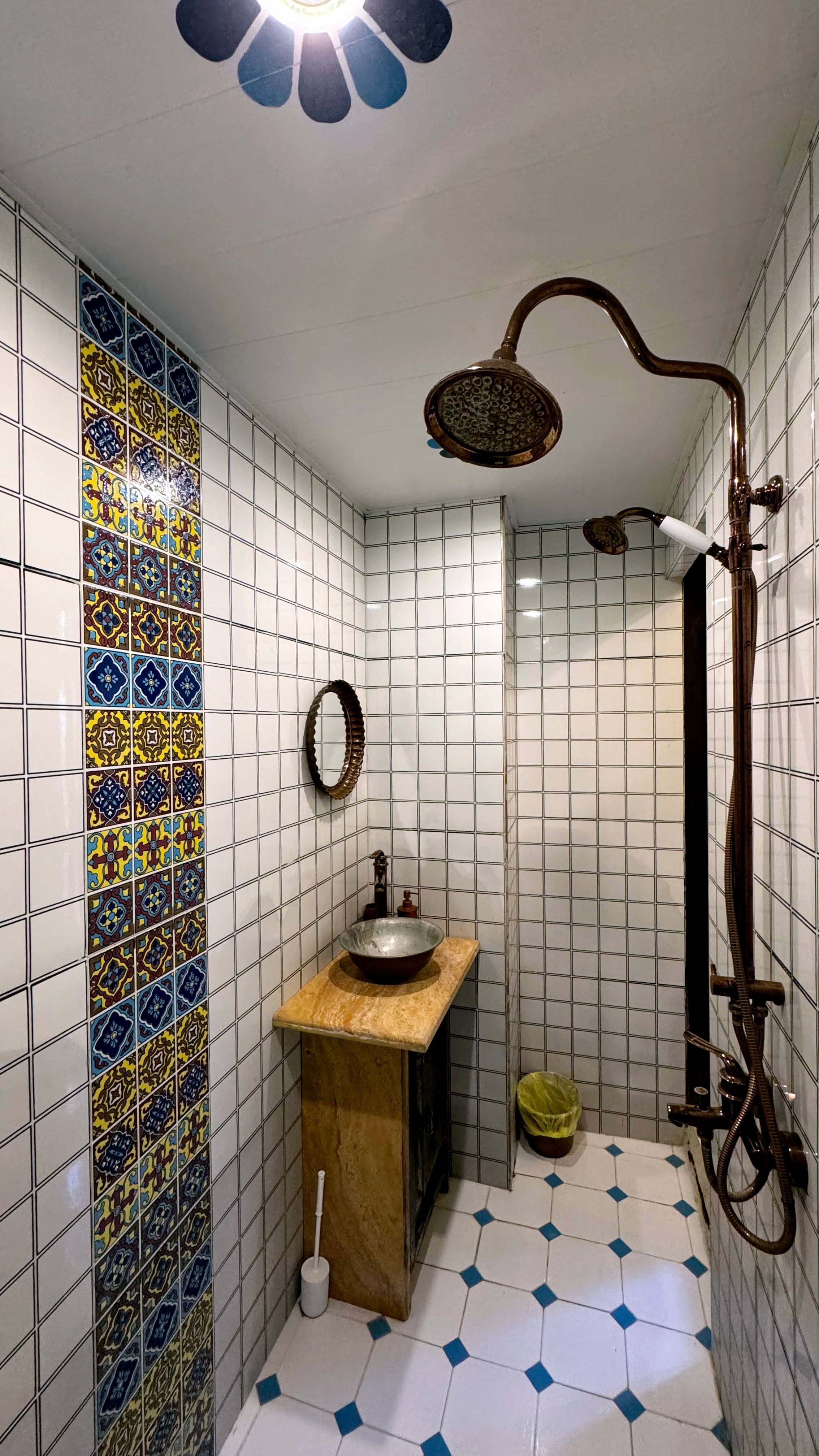 اجاره اتاق سنتی در 9 دی شیراز - دنج