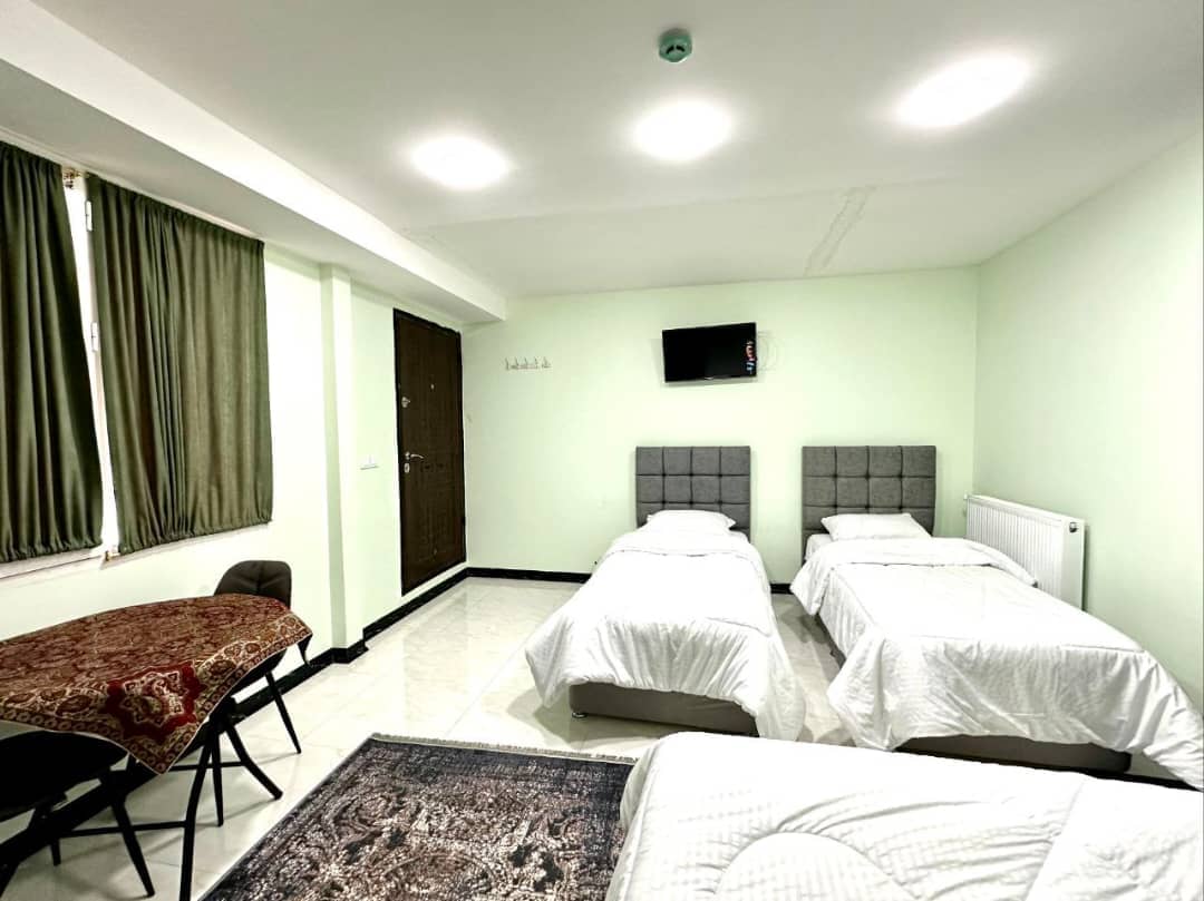 اجاره اتاق هتل در خیابان حافظ - اتاق تویین