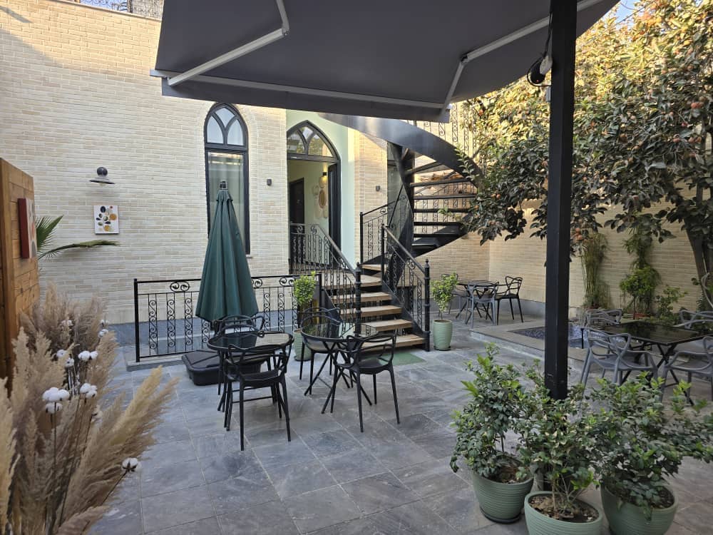 اجاره اتاق هتل در خیابان حافظ - اتاق تویین