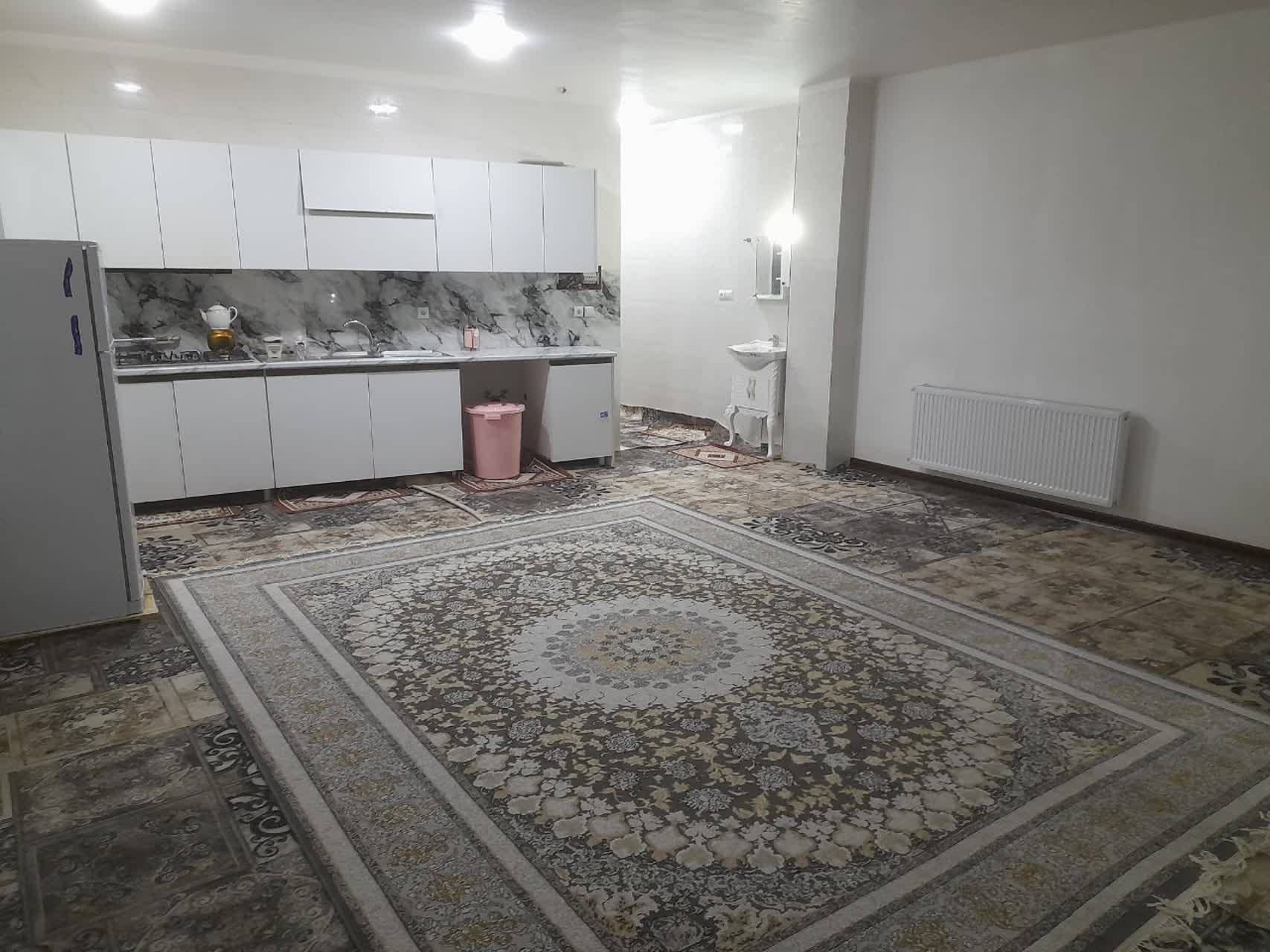 اجاره ویلا با استخر آبگرم نزدیک رودخانه در روستای چم چنگ سامان -  امیر 1