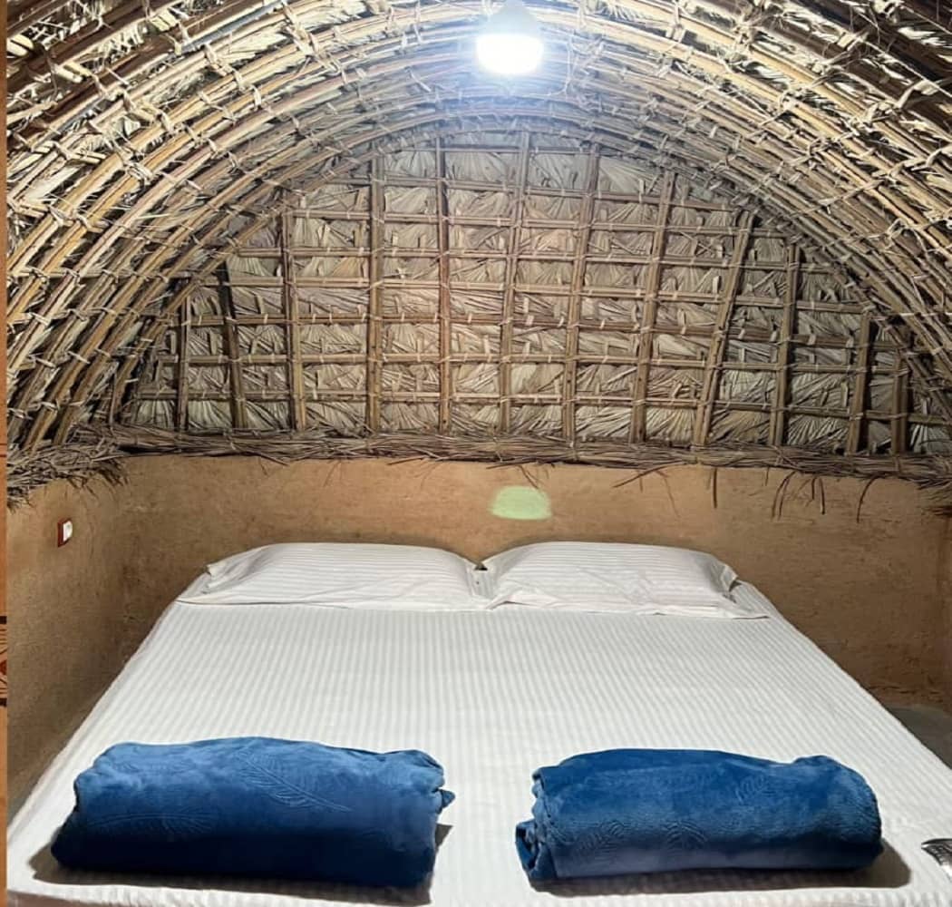 اجاره بومگردی در جزیره هرمز - کلبه نخل جنوب